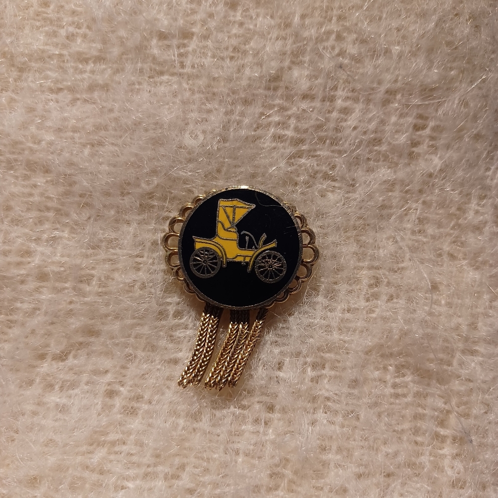 Vintage 1910s car brooch with tassel brooch